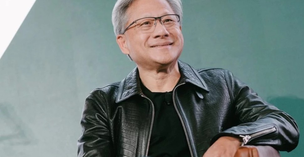 Analiza CEO de Nvidia efecto en empleo de Inteligencia Artificial